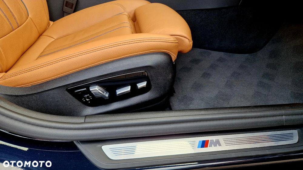 BMW Seria 5 545e xDrive M Sport sport - 22