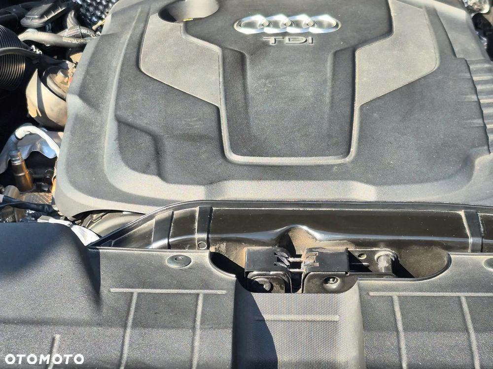Audi Q5 2.0 TDI Quattro Design S tronic - 18