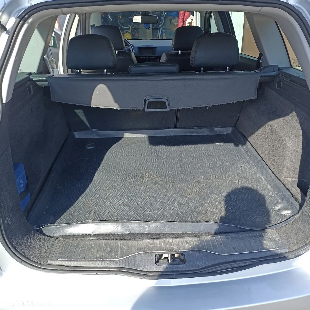 Opel Astra 1.7 CDTI ecoFLEX - 24