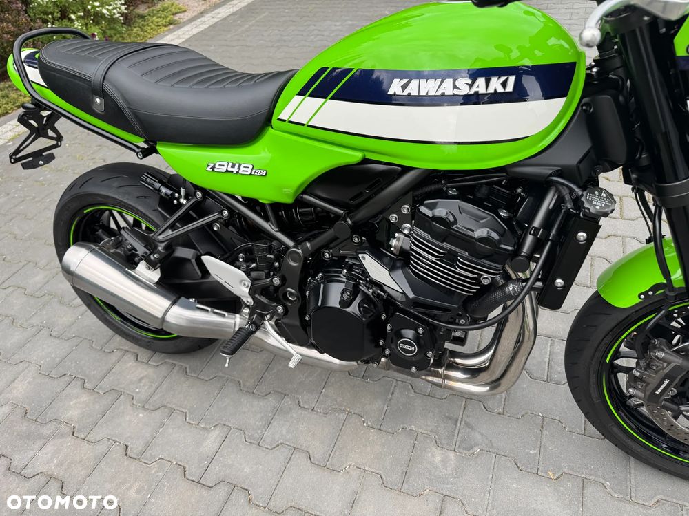 Kawasaki Z 900 RS - 13
