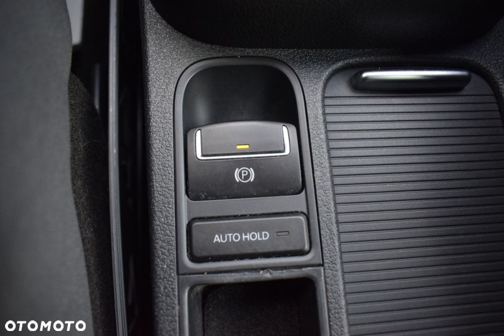 Volkswagen Tiguan - 38