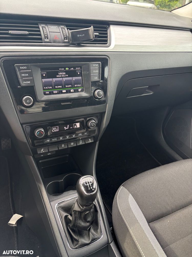 Skoda RAPID 1.2 TSI Ambition - 17