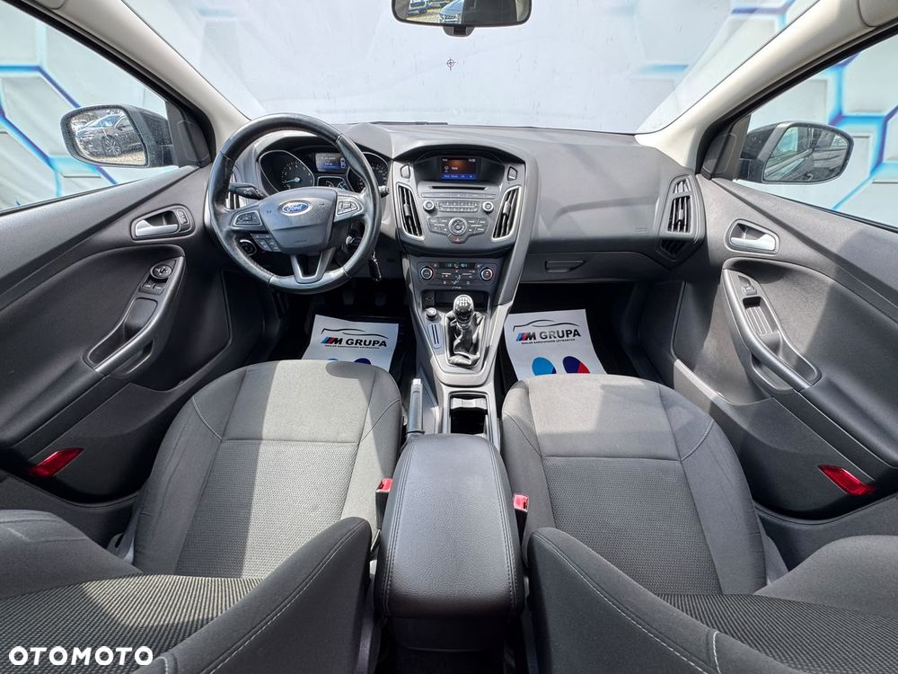 Ford Focus - 28