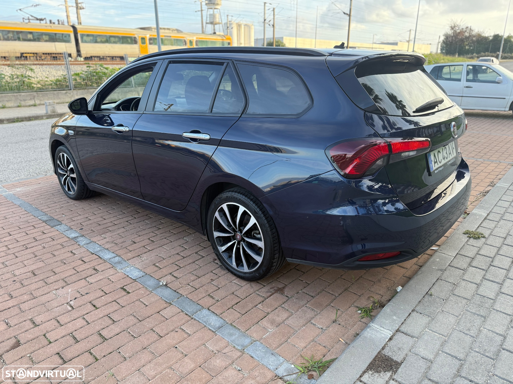 Fiat Tipo 1.3 M-Jet Lounge - 11