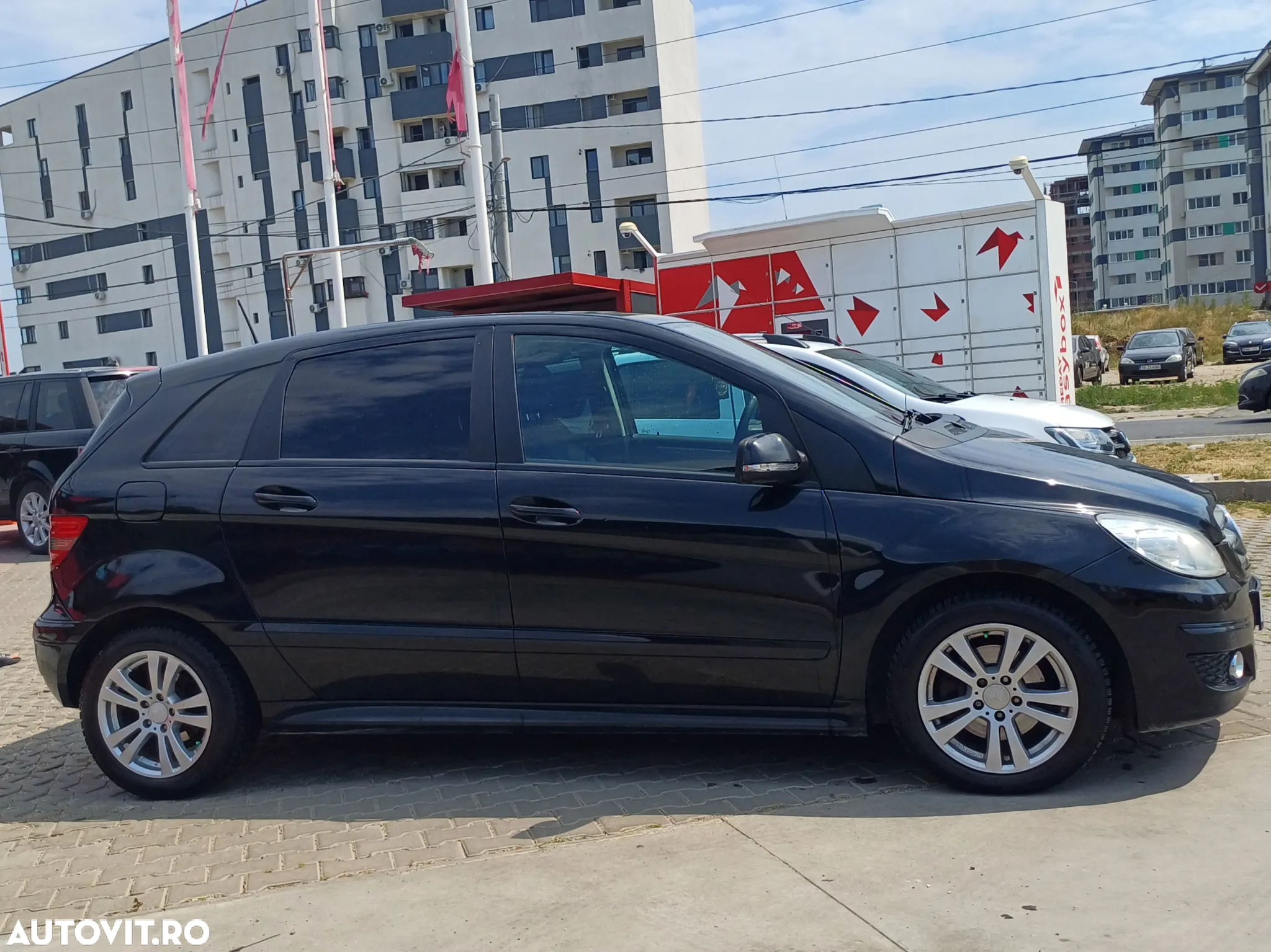 Mercedes-Benz B 180 CDI - 8