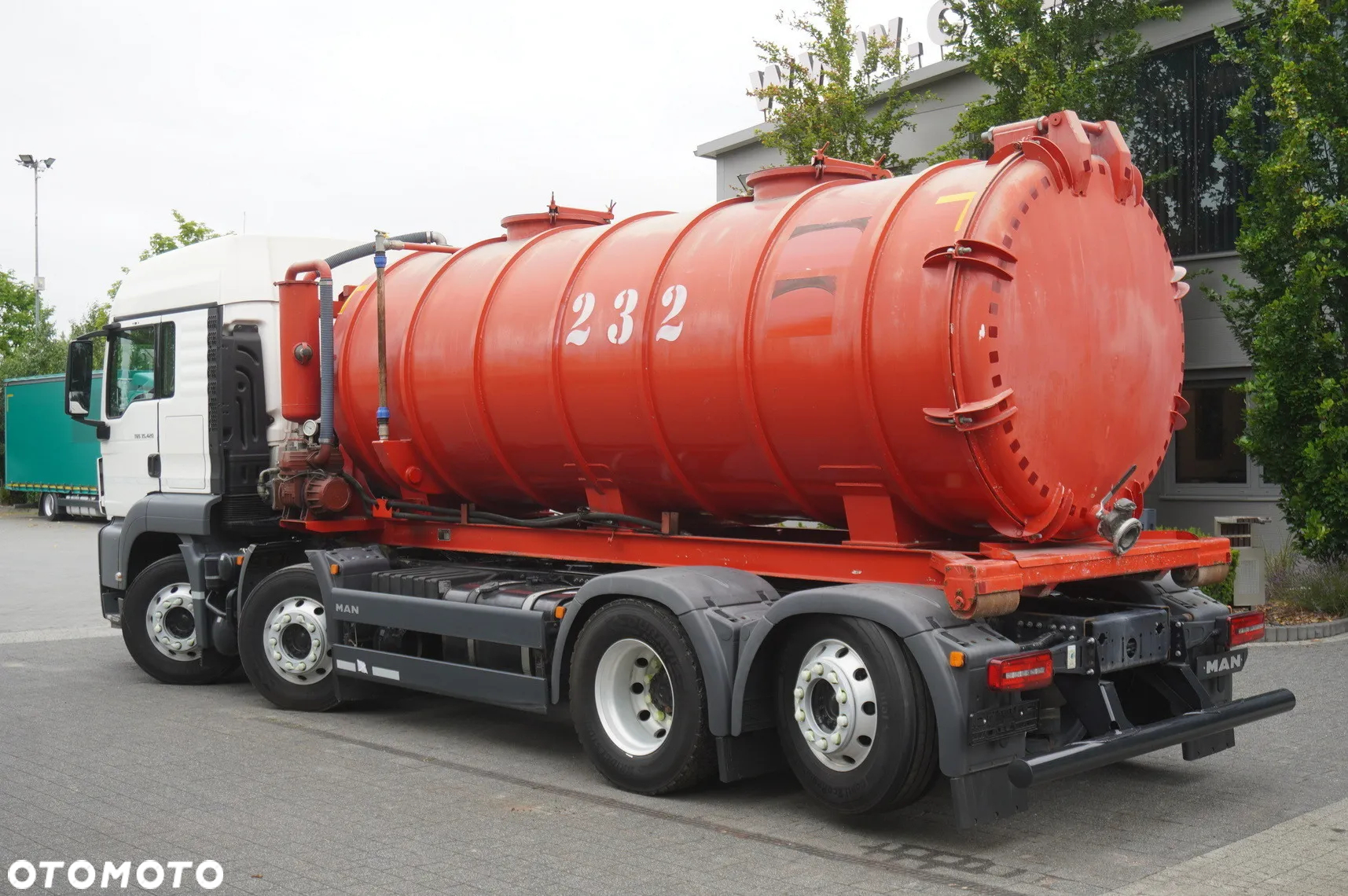 MAN TGS 35.420 8×2 / NOWA Beczka asenizacyjna 13000 l / 3 osie skrętne - 3
