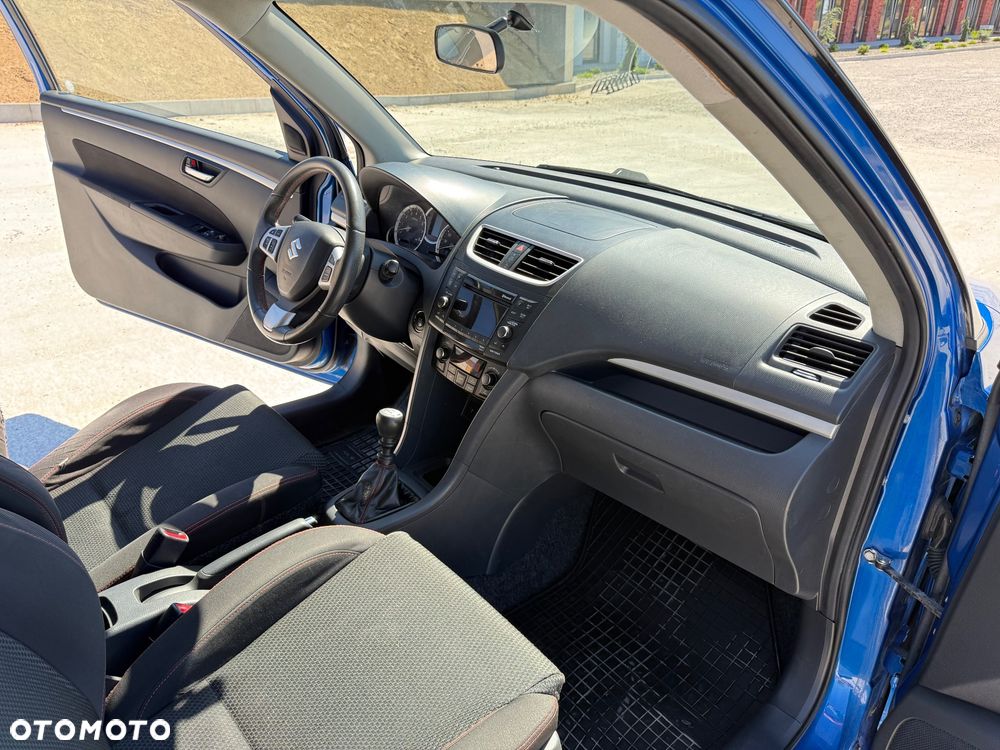 Suzuki Swift - 15