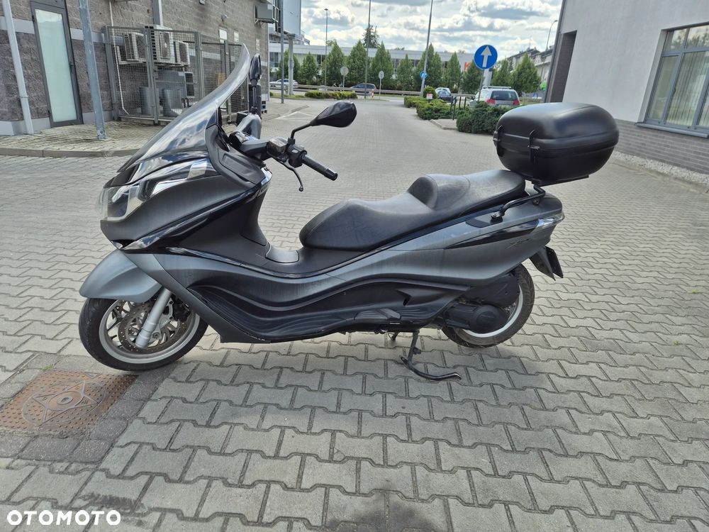 Piaggio X10 - 1