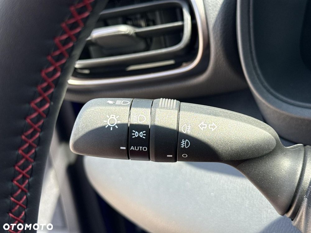 Toyota Yaris Cross Hybrid 1.5 GR Sport - 17