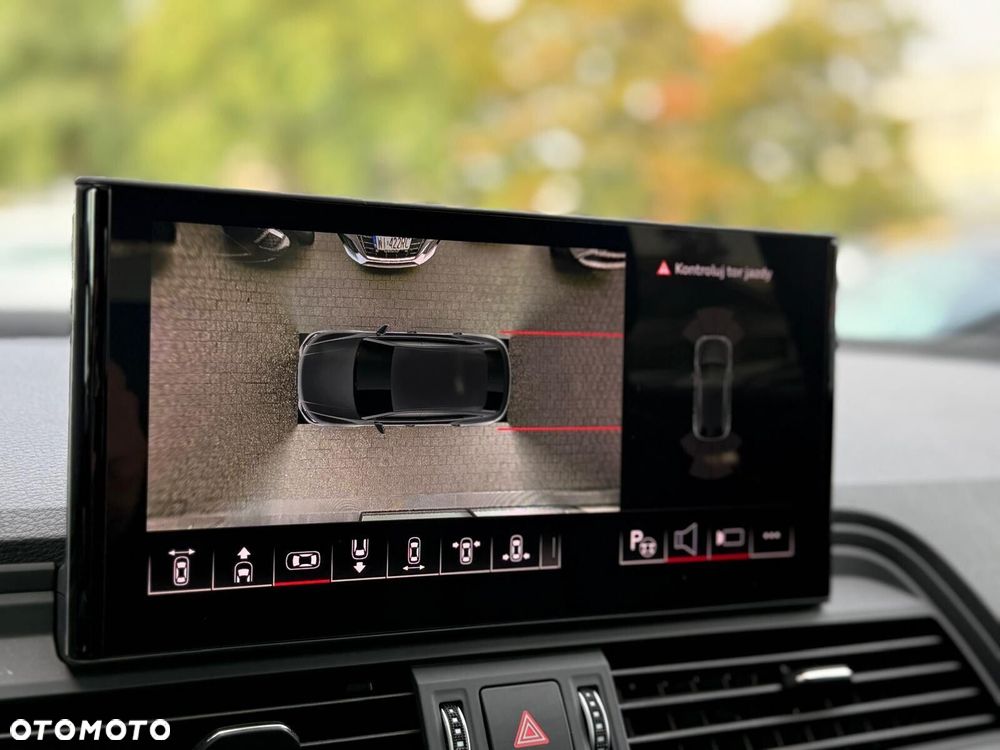 Audi Q5 Sportback - 31