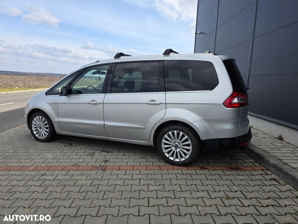 Ford Galaxy 2.0 TDCi Powershift Titanium - 4