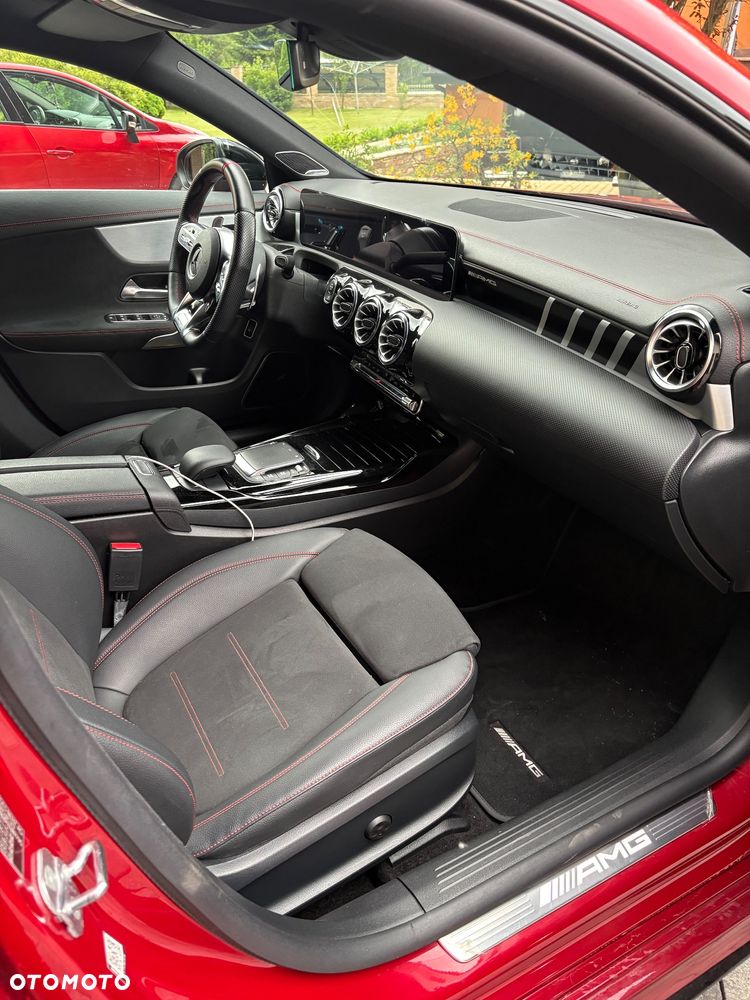 Mercedes-Benz CLA AMG 35 4-Matic 7G-DCT - 34