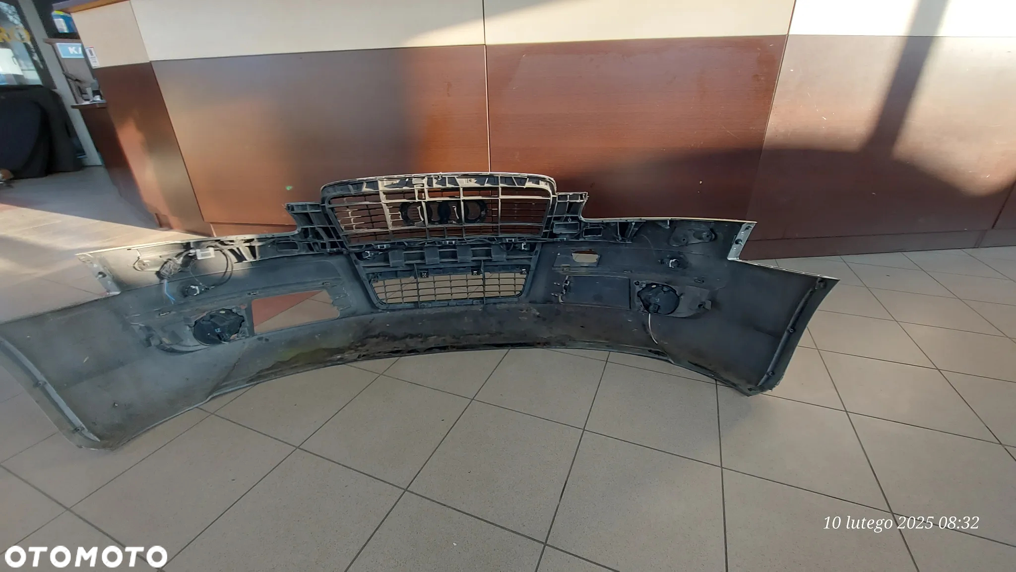 Zderzak przednia audi a6 c6 04-09 srebrny kod LY7W - 5