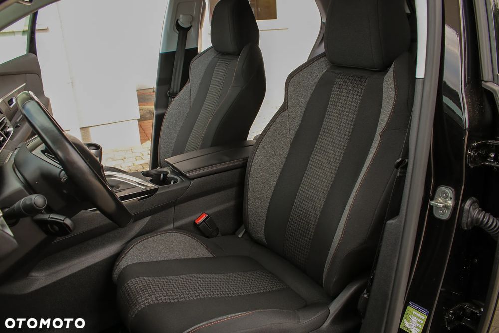 Peugeot 3008 - 28