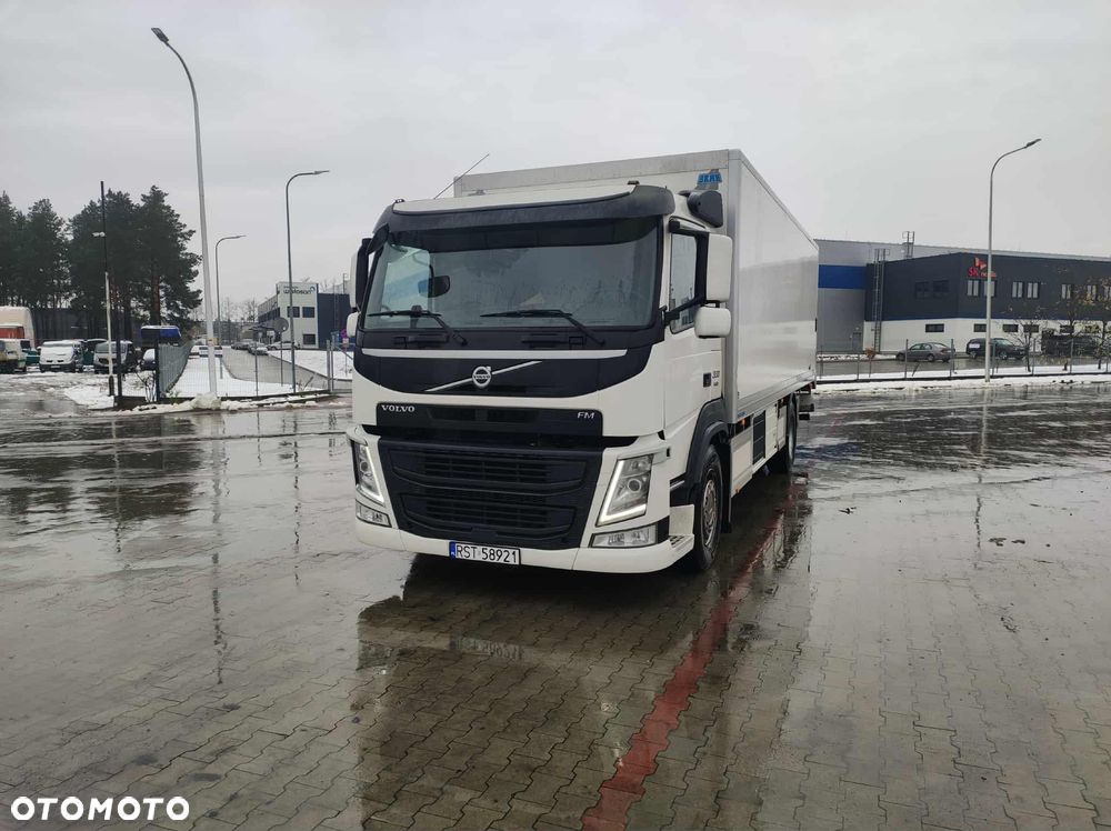 Volvo FM 330 - 1