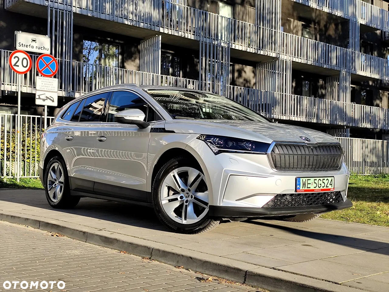 Skoda Enyaq 80x 82kWh Sportline - 2