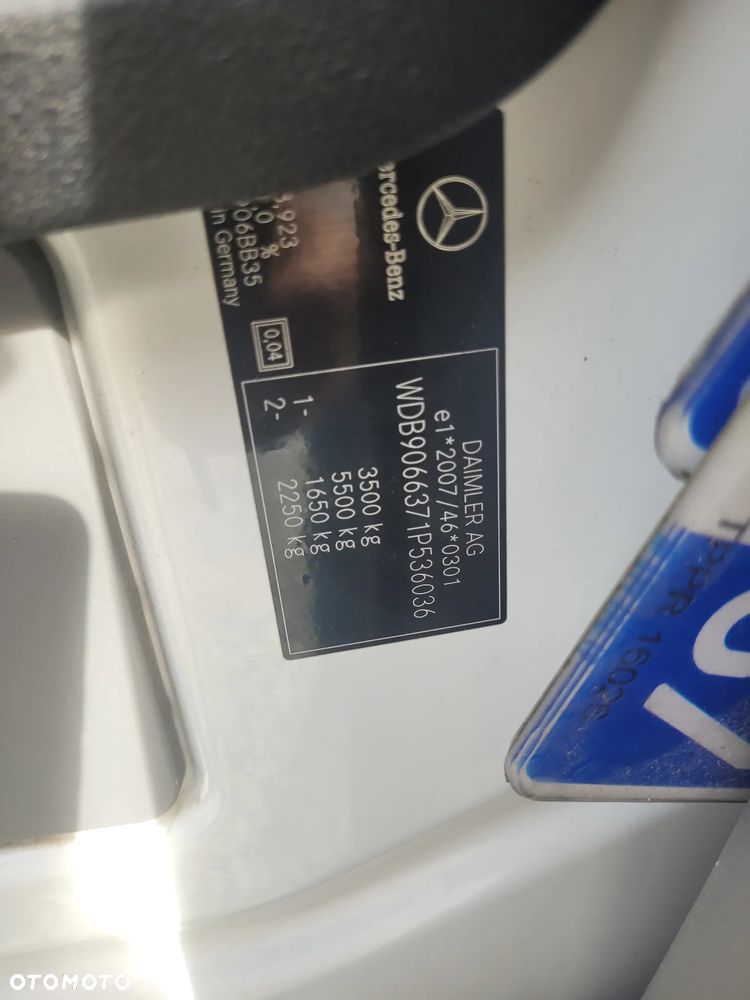 Mercedes-Benz Sprinter - 36
