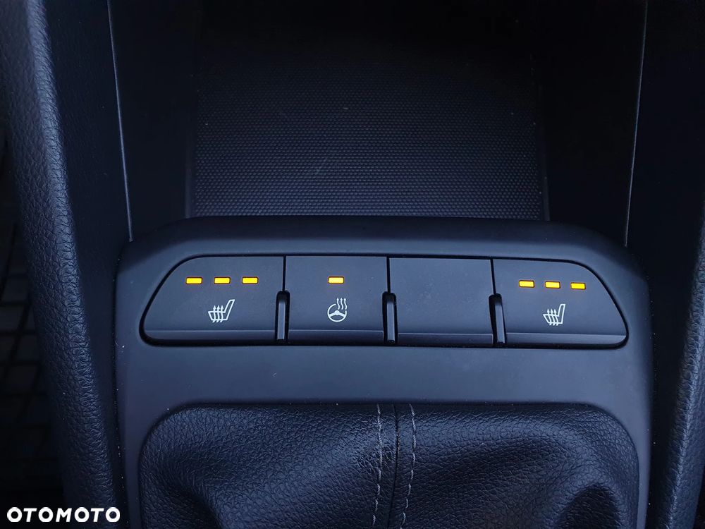 Kia Stonic 1.2 M - 38