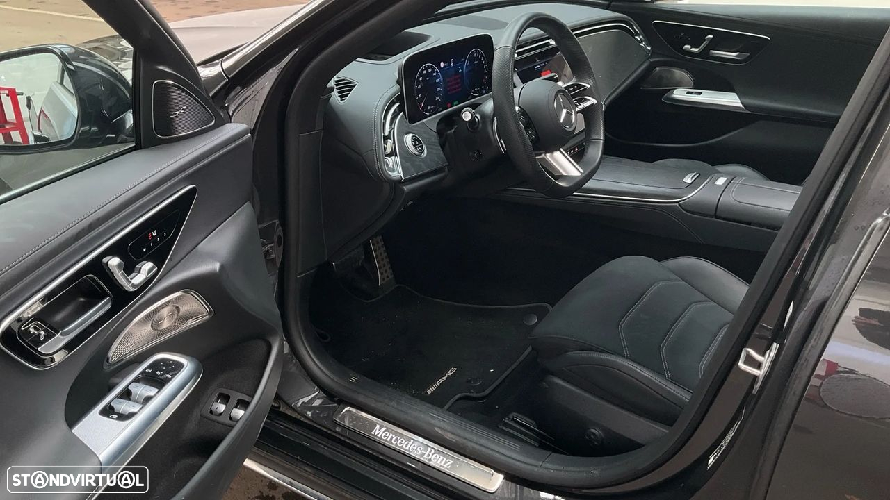 Mercedes-Benz E 300 T 9G-TRONIC AMG Line - 4