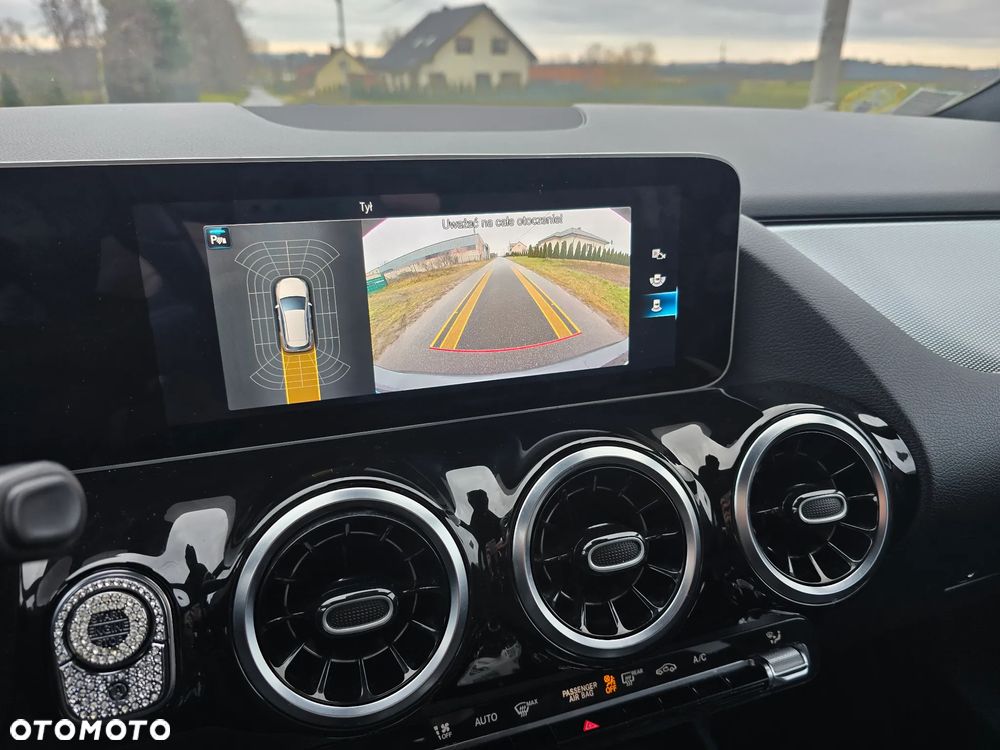 Mercedes-Benz Klasa B 180 d 7G-DCT Style - 12