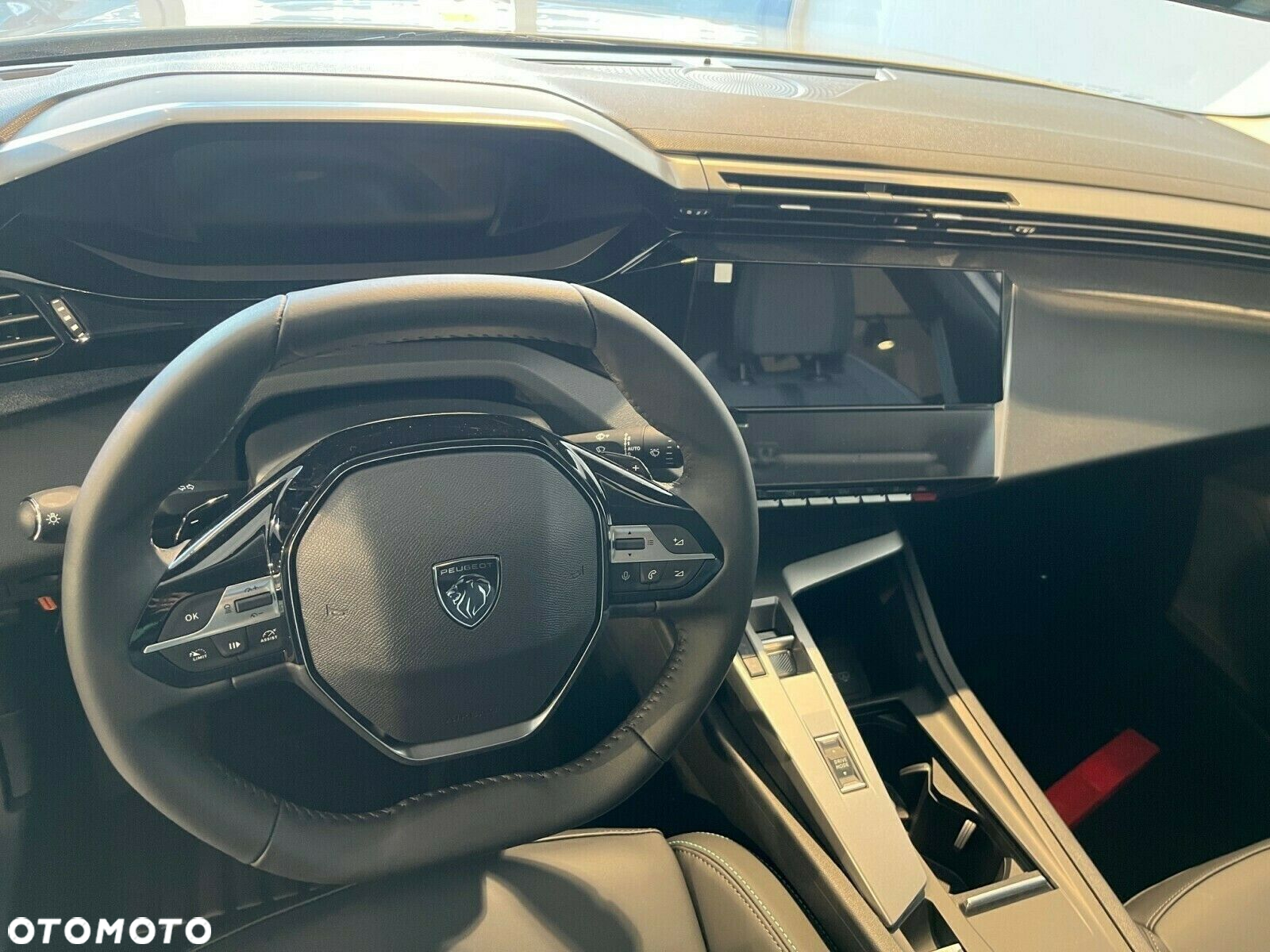 Peugeot 408 - 6