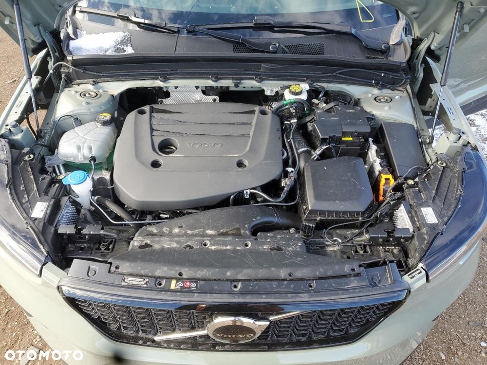 Volvo XC 40 T5 AWD R-Design - 11