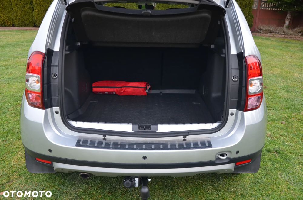 Dacia Duster 1.6 SCe Urban Explorer S&S - 27