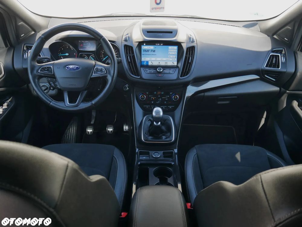 Ford Kuga - 18