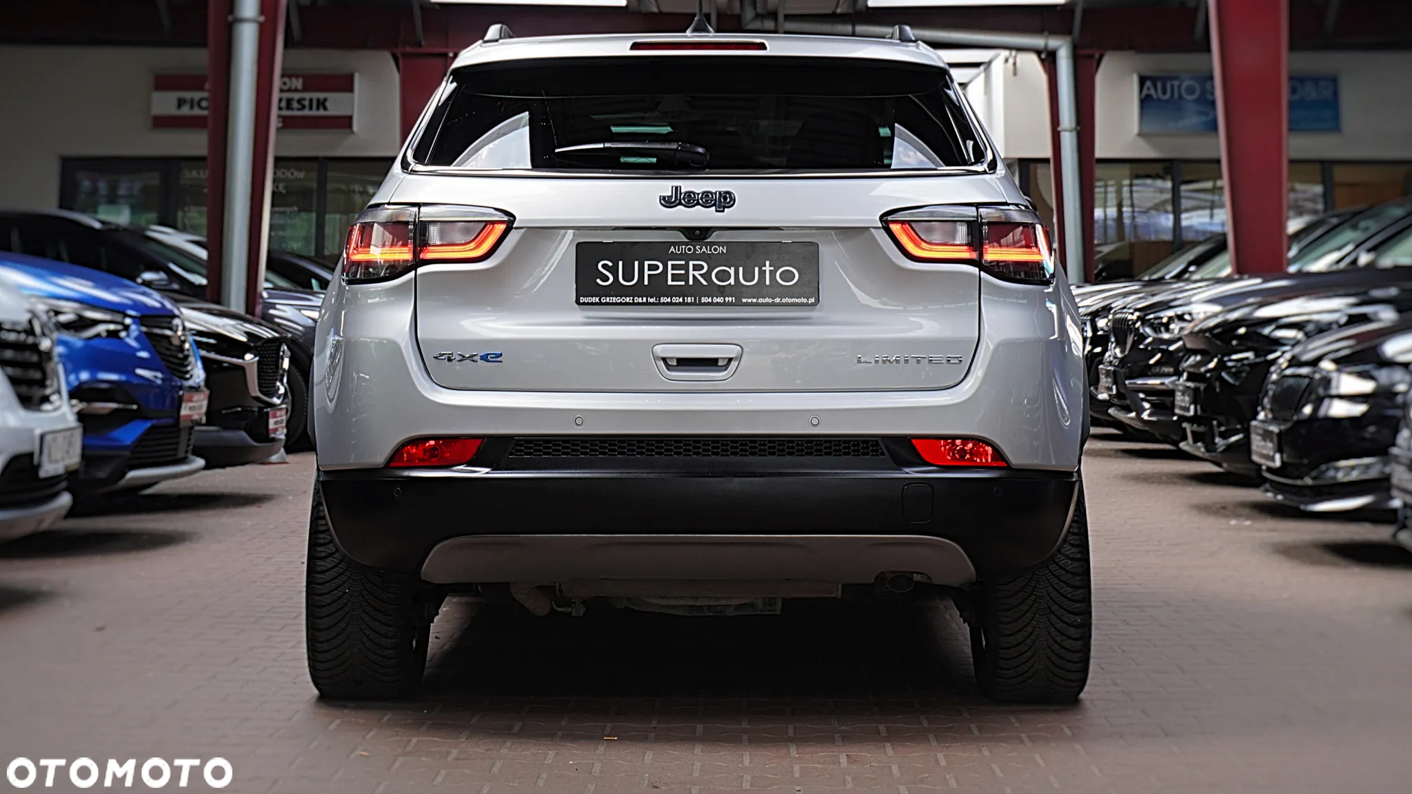 Jeep Compass - 10