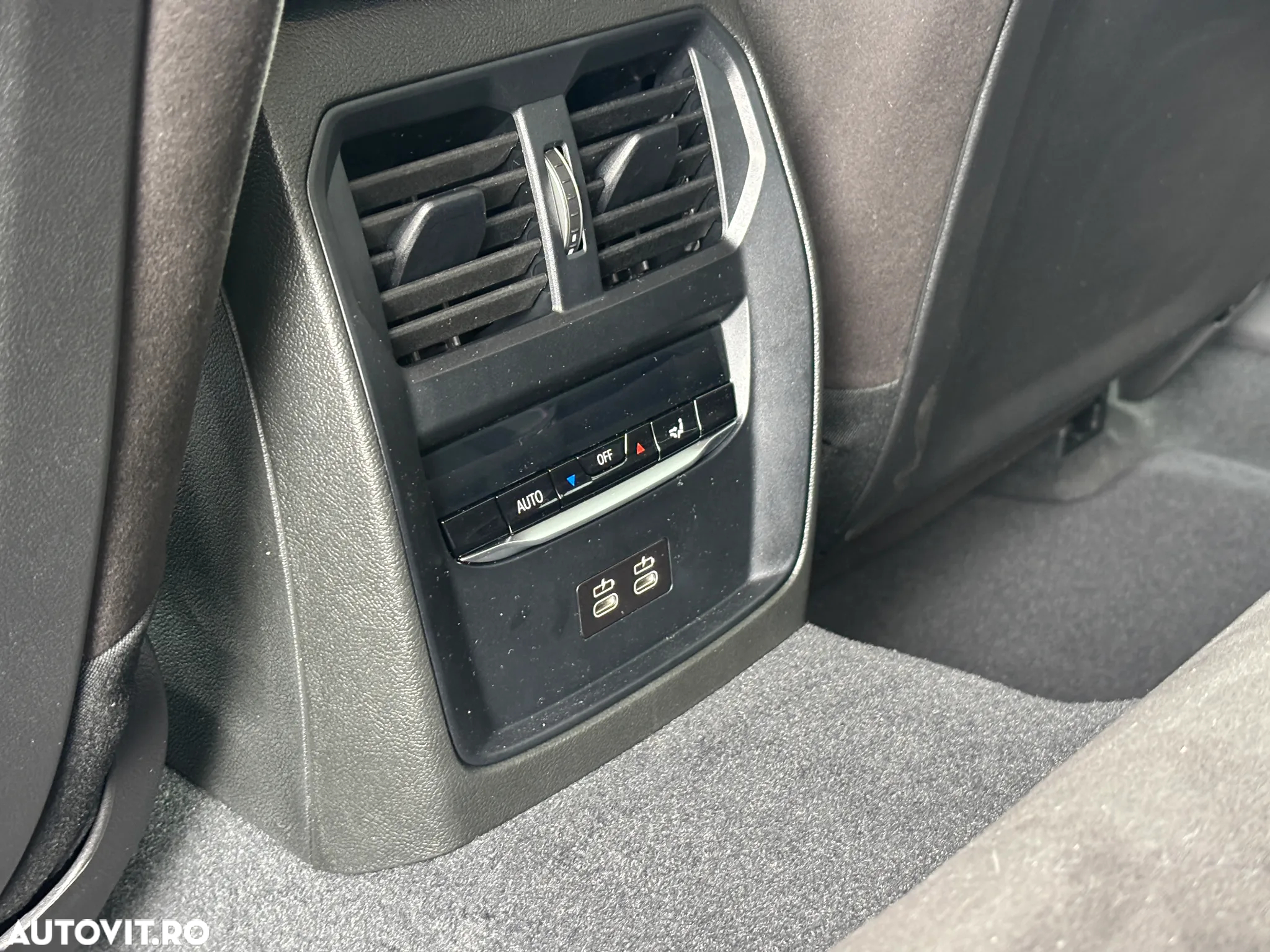 BMW Seria 3 320i xDrive AT - 15
