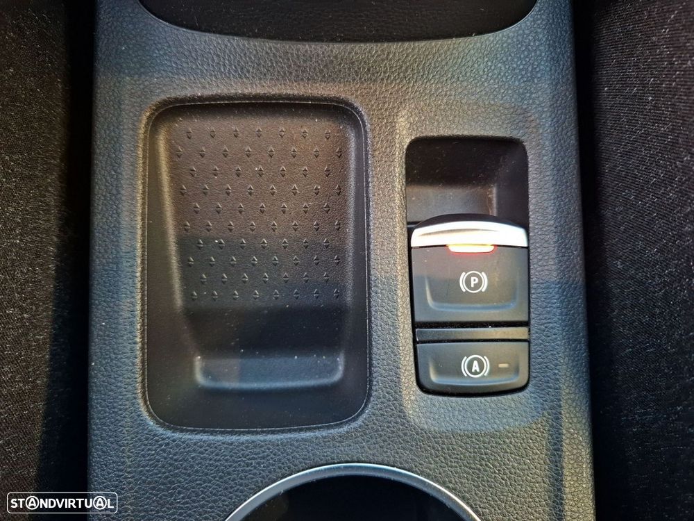 Renault Captur 1.0 TCe Techno Bi-Fuel - 21