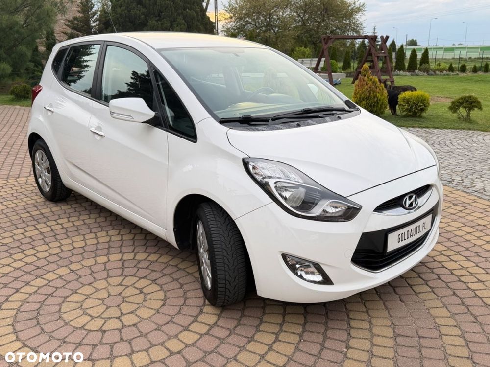 Hyundai ix20 - 24