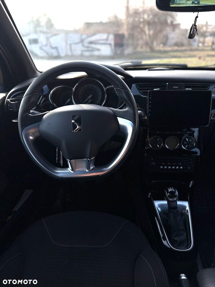 Citroën DS3 HDi 90 FAP SoChic - 10