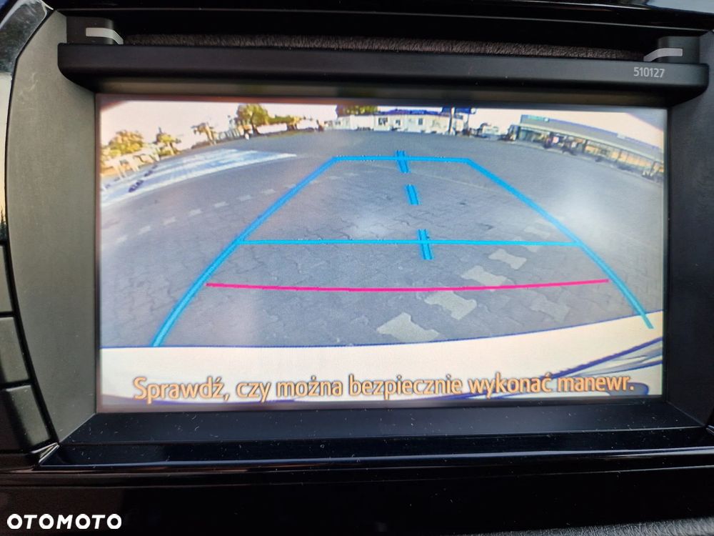 Toyota Corolla 1.6 Premium - 10