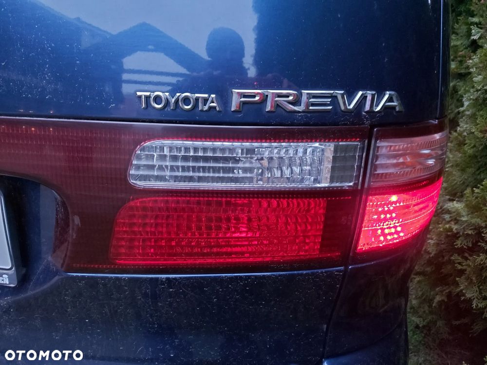 Toyota Previa - 5