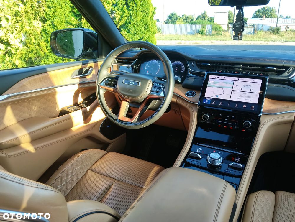 Jeep Grand Cherokee 5.7 V8 HEMI 4WD Automatik Summit - 25