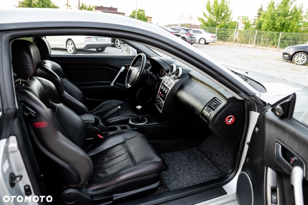 Hyundai Coupe 2.0 GLS - 24