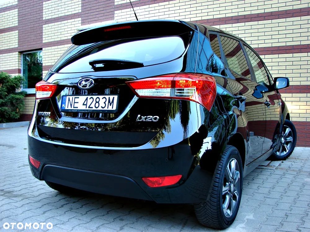 Hyundai ix20 1.6 blue Comfort - 16