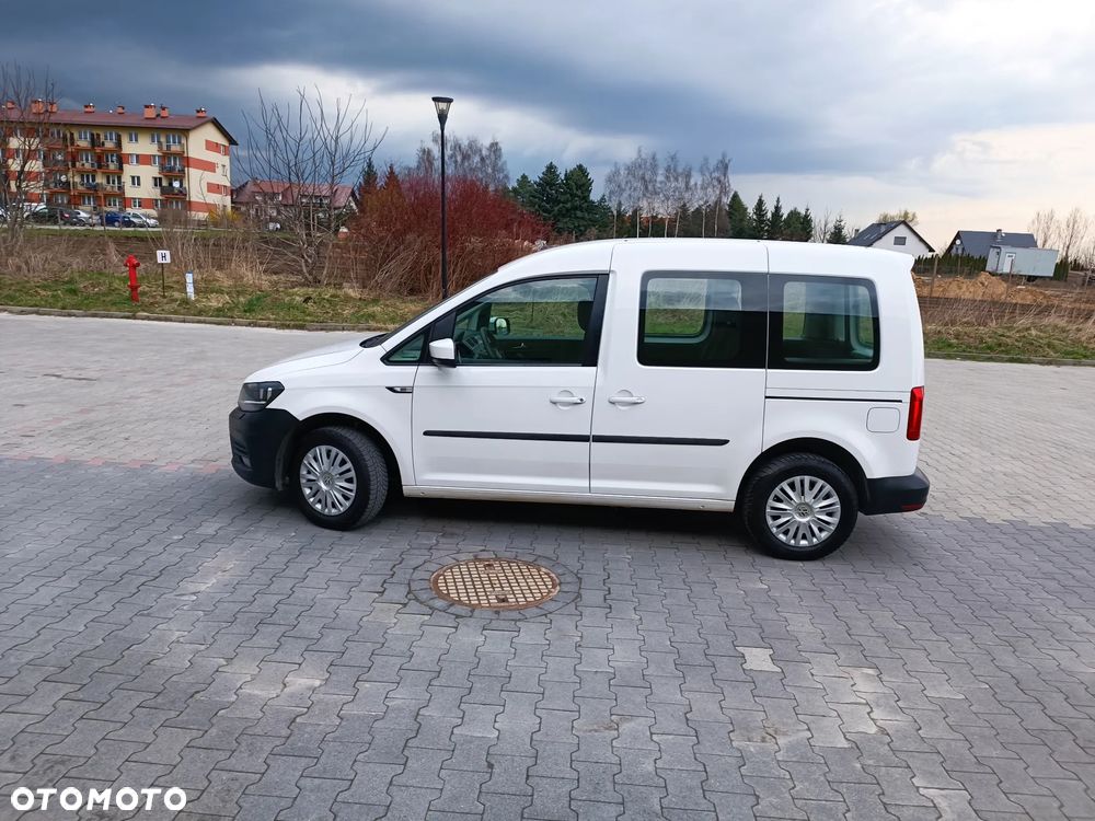 Volkswagen Caddy 2.0 TDI Comfortline - 3