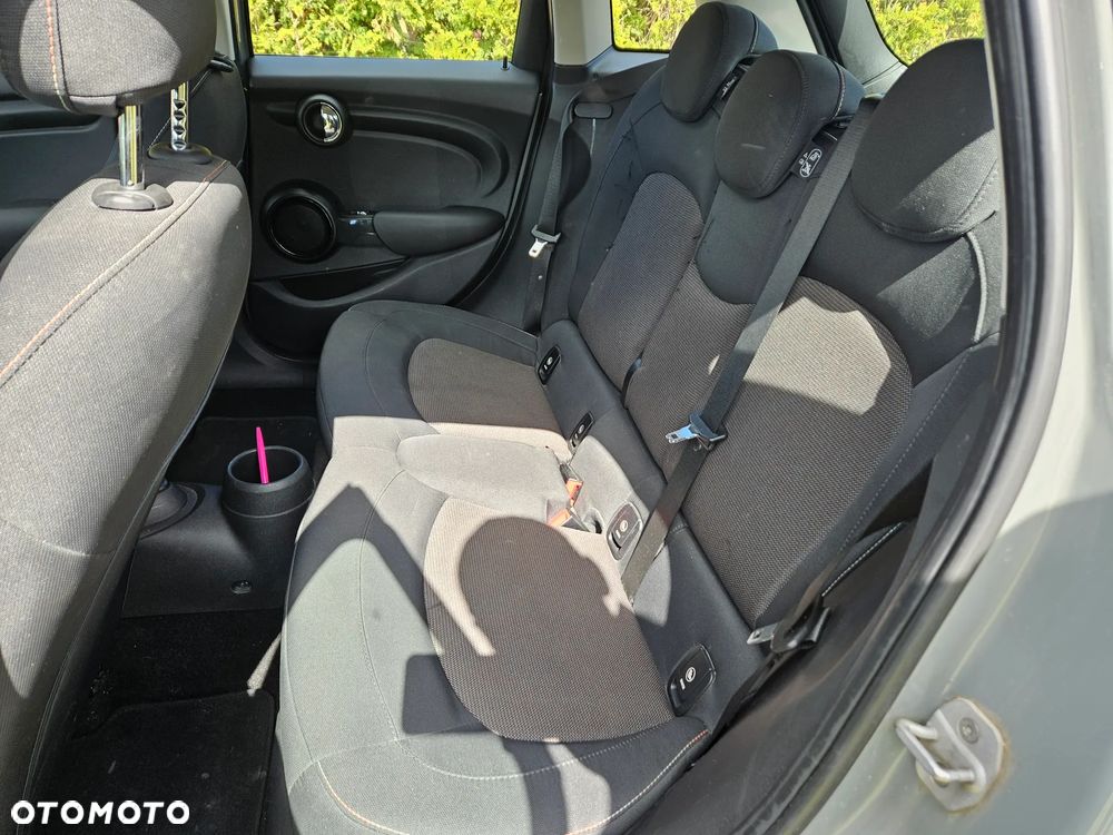 MINI Cooper Classic Trim - 12