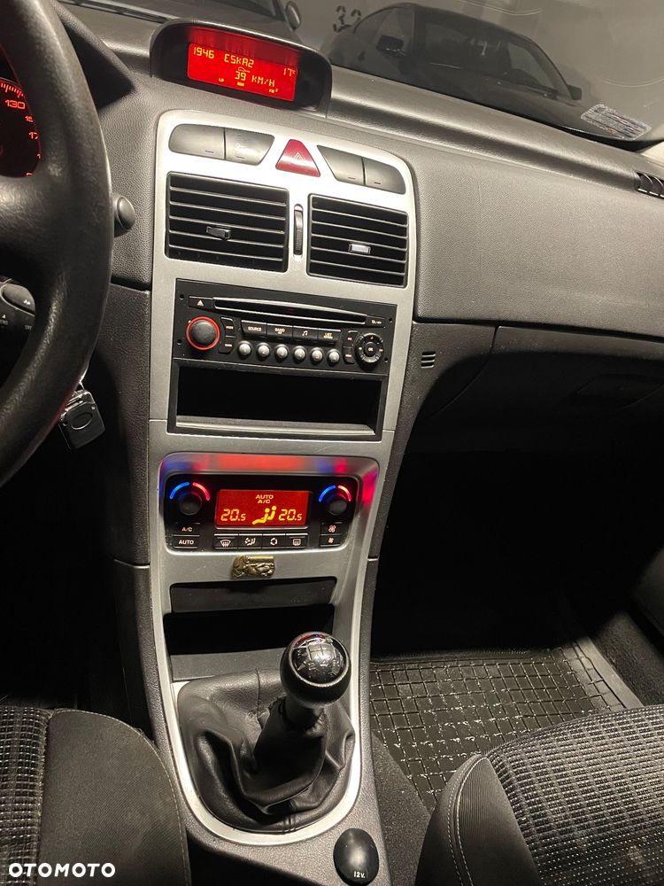 Peugeot 307 1.6 HDI Presence - 12