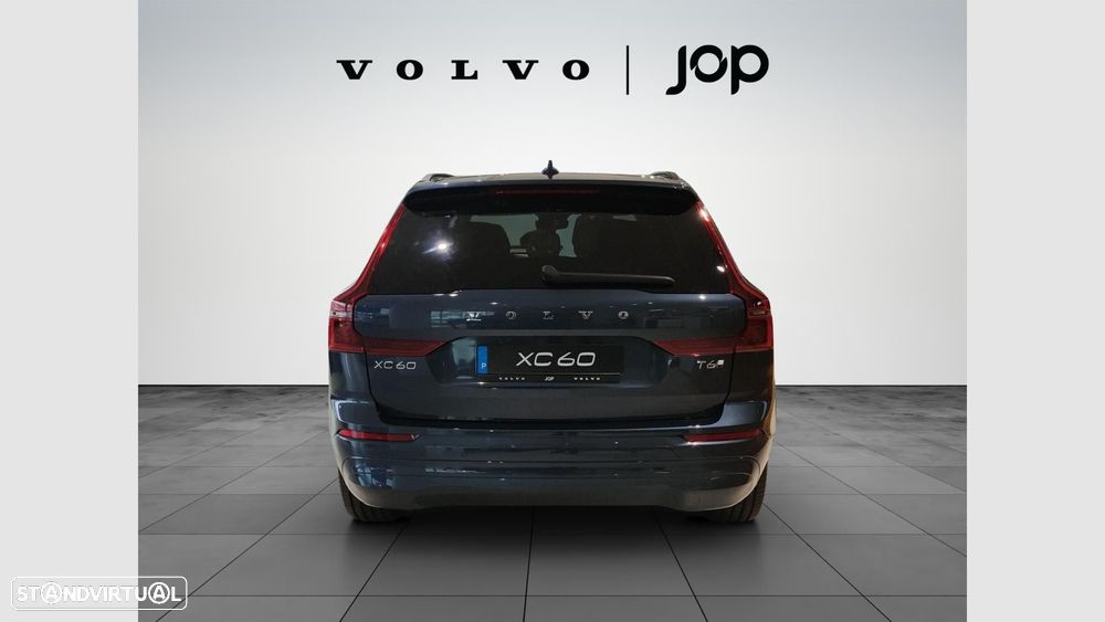 Volvo XC 60 2.0 T6 PHEV Core AWD - 4