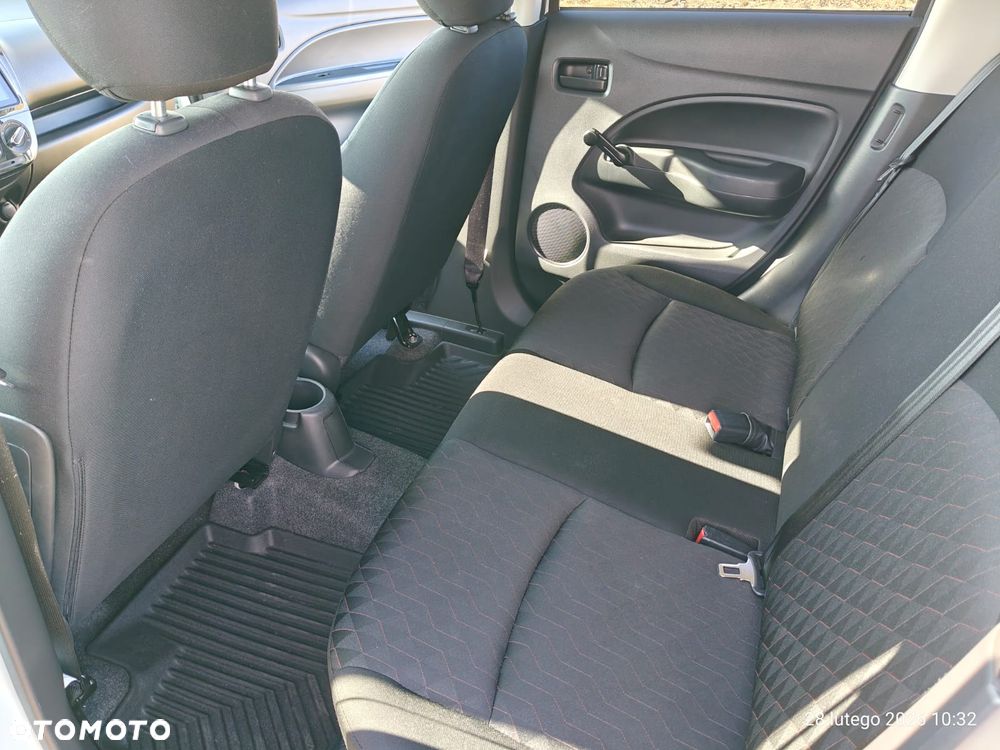 Mitsubishi Space Star 1.2 Inform Plus - 17