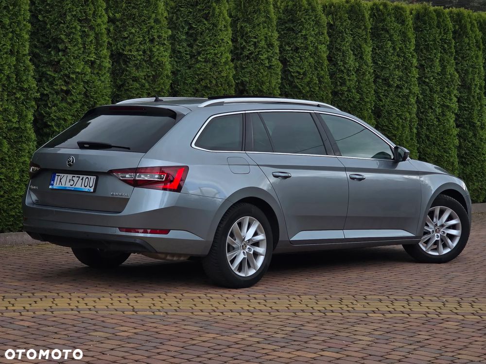 Skoda Superb 1.5 TSI ACT Style DSG - 10