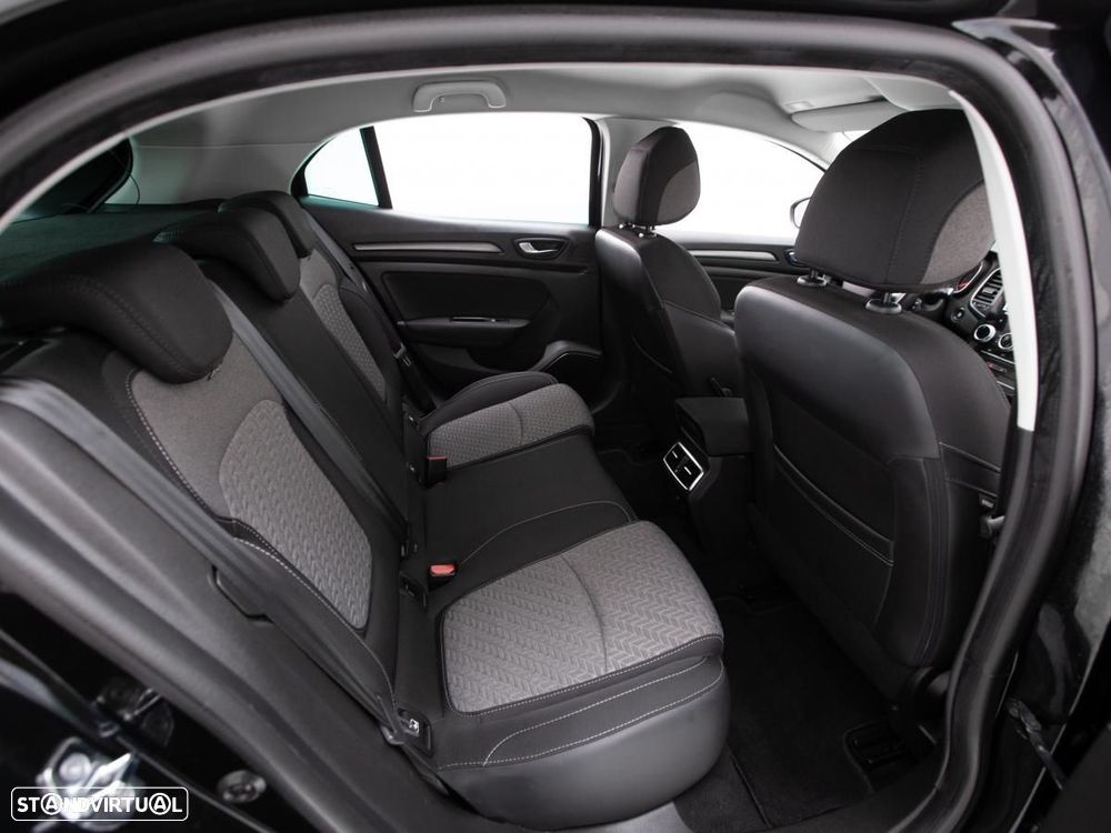 Renault Mégane 1.5 Blue dCi Limited - 10