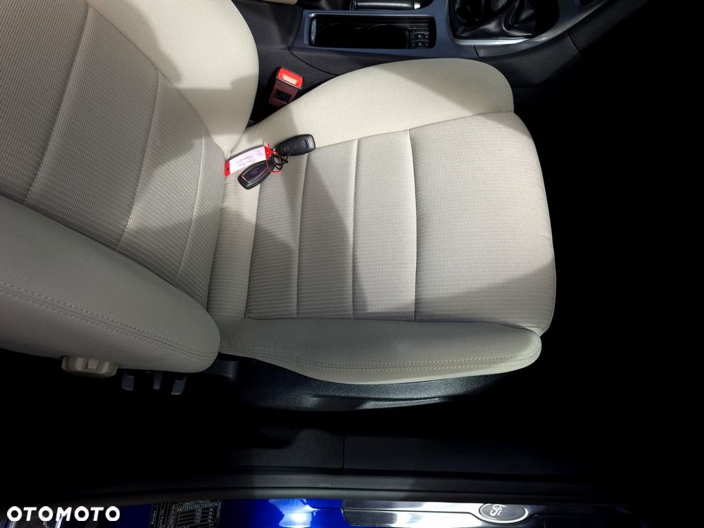 Ford Mondeo 2.0 TDCi Titanium - 14