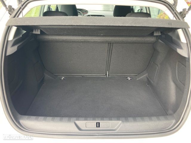 Peugeot 308 1.5 BlueHDi Active Pack - 28