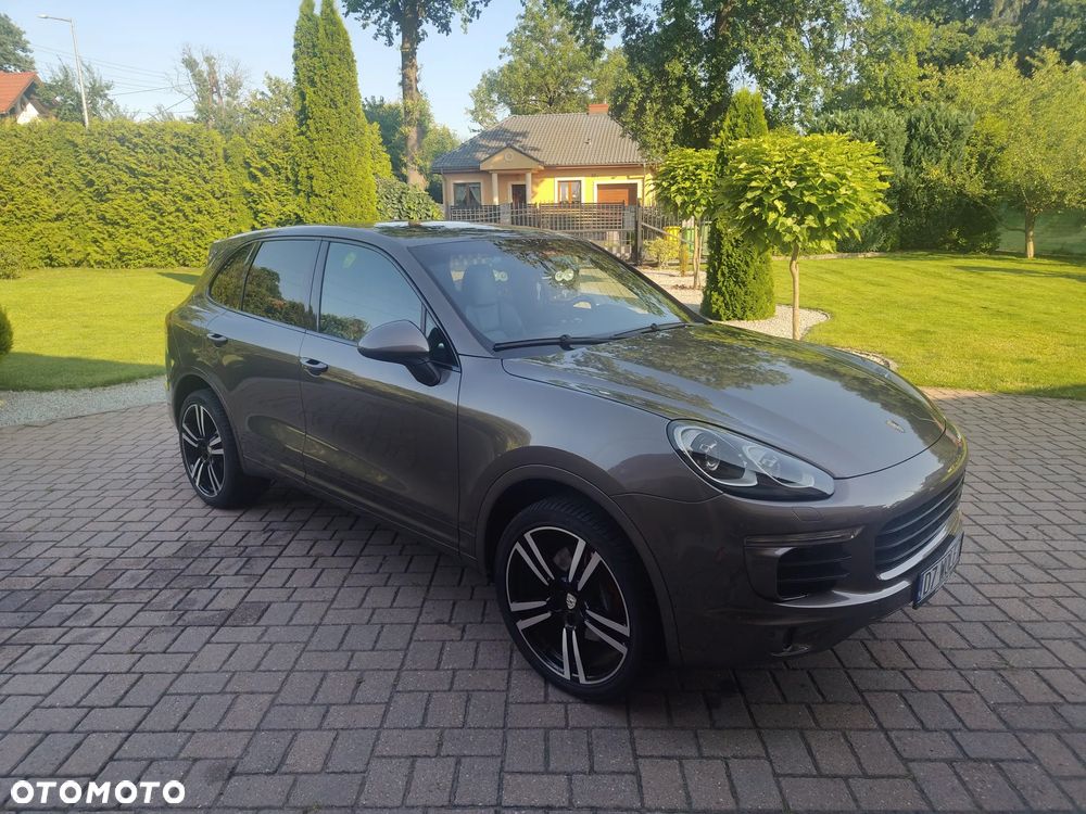 Porsche Cayenne Platinum Edition - 8