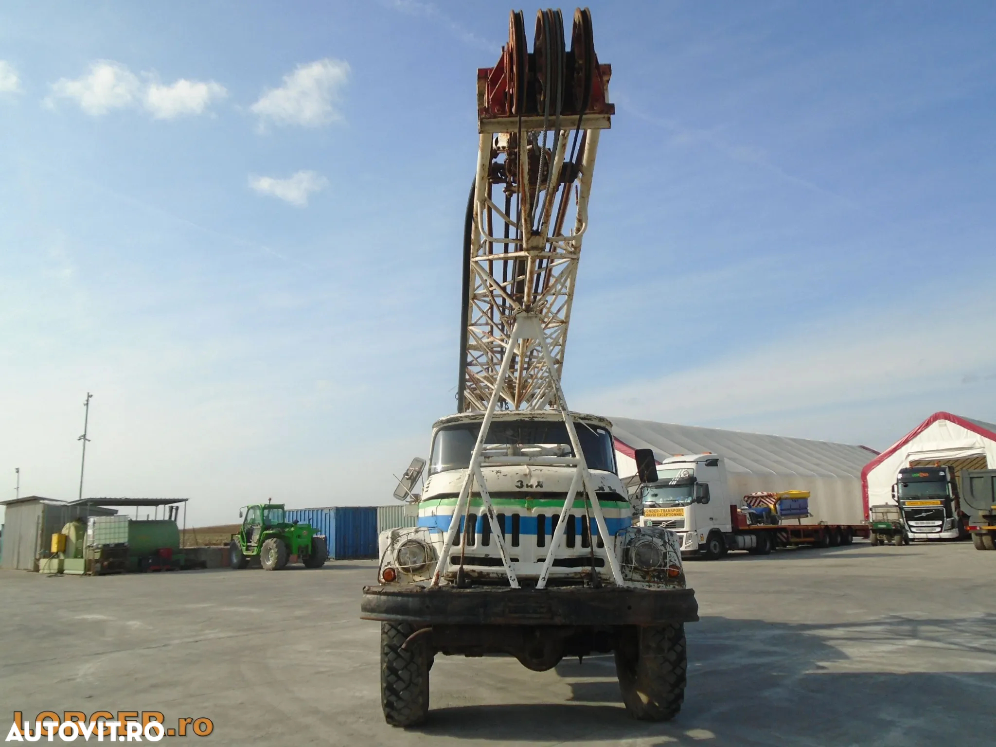 Altul ZIL 6 x 6 Instalatie de forat puturi - 5
