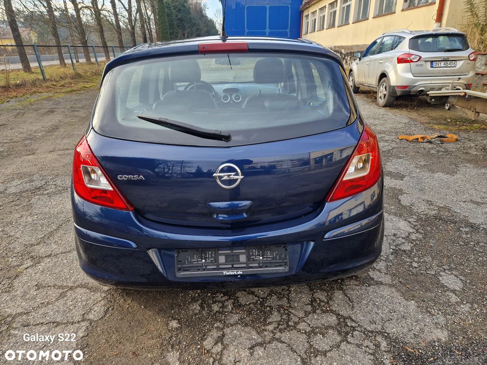 Opel Corsa 1.4 16V Active - 8